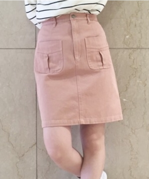 Kastane（カスタネ）の「【Kastane】台形スカート（スカート・レディース・オフホワイト/ピンクベージュ/カーキ/ブルー/ホワイト/グレー/レッド・X-SMALL/SMALL/MEDIUM/LARGE）」の7枚目の写真