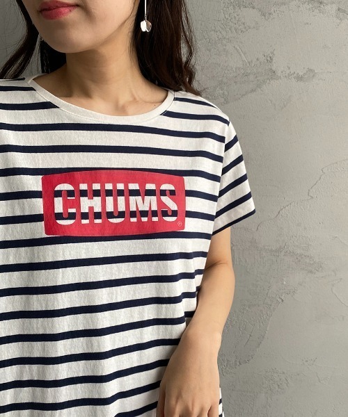 CHUMS（チャムス）の「[CHUMS/チャムス] チャムスロゴプリント Tシャツワンピース（ワンピース・レディース・ネイビー/ホワイト×ネイビー・M）」の13枚目の写真