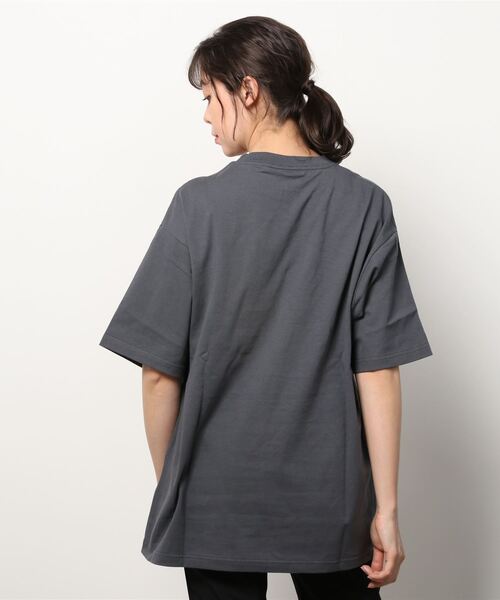 VISION STREET WEAR(ヴィジョンストリートウェア)の「VISION STREET WEAR/ヴィジョンストリートウエア スケボー ヴィンテージプリント ワンポイント刺繍Tシャツ(Tシャツ/カットソー・メンズ・ホワイト/グリーン/マスタード/ホワイト系その他/グレー系その他/グリーン系その他/ブルー系その他/チャコール/ホワイト系その他2・LL/M/L)」の11枚目の写真