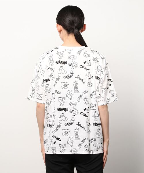 BT21(ビーティーイシビル)の「BT21 モノクロキャラクタープリントビッグシルエットTシャツ(Tシャツ/カットソー・レディース・ホワイト/ブラック/ホワイト系その他/ブラック系その他・M)」の6枚目の写真