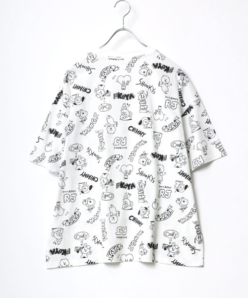 BT21(ビーティーイシビル)の「BT21 モノクロキャラクタープリントビッグシルエットTシャツ(Tシャツ/カットソー・レディース・ホワイト/ブラック/ホワイト系その他/ブラック系その他・M)」の15枚目の写真