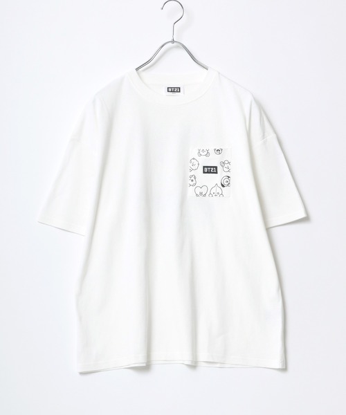 BT21(ビーティーイシビル)の「BT21 モノクロキャラクタープリントビッグシルエットTシャツ(Tシャツ/カットソー・レディース・ホワイト/ブラック/ホワイト系その他/ブラック系その他・M)」の10枚目の写真