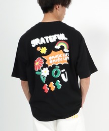 Salong hameu（サロン ハミュー）の「フラワーイラストグラフィックバックプリントTシャツ（Tシャツ/カットソー）」