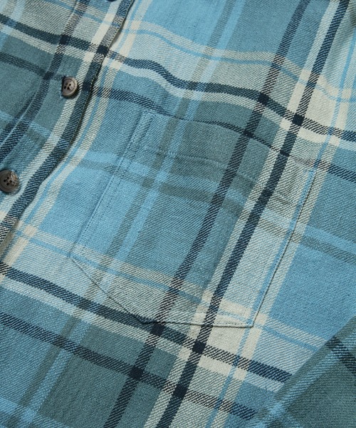 JOHN ELLIOTT(ジョンエリオット)の「Hemi Oversized Shirt(シャツ/ブラウス・メンズ・ベージュ系その他/グリーン系その他・MEDIUM/LARGE/X-LARGE)」の3枚目の写真
