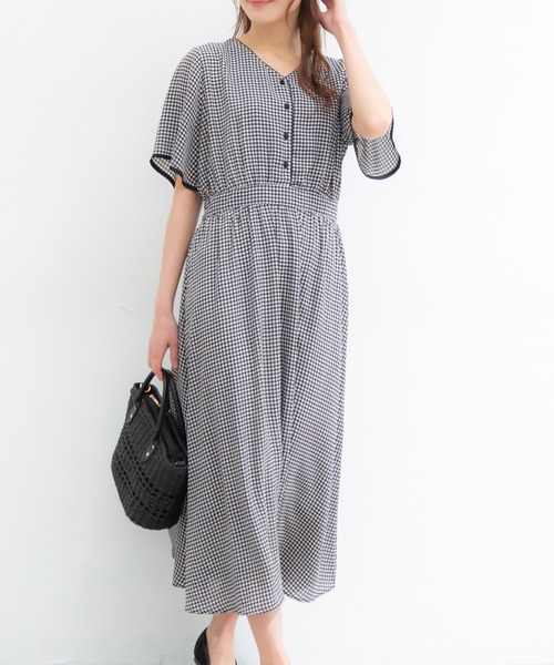 Honeys（ハニーズ）の「配色Ｖネックワンピース（ワンピース・レディース・ブルー系その他/グリーン系その他/ブルー系その他2/ブラック系その他・M/LL/S/L）」の18枚目の写真