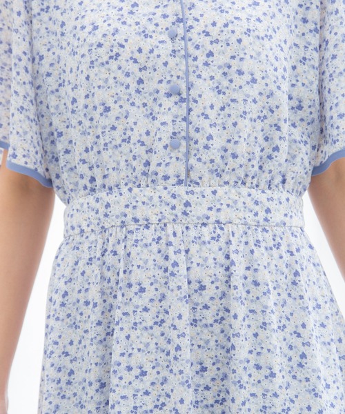 Honeys（ハニーズ）の「配色Ｖネックワンピース（ワンピース・レディース・ブルー系その他/グリーン系その他/ブルー系その他2/ブラック系その他・M/LL/S/L）」の13枚目の写真