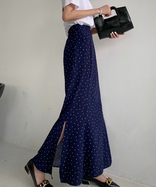 サイドスリットドットマーメイドロングスカート