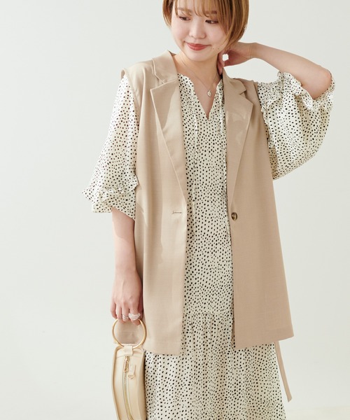 natural couture（ナチュラルクチュール）の「普段のコーデにこなれ感をプラス リネンライクサイドオープンベスト（ベスト・レディース・ベージュ/アイボリー/ブラック・FREE）」の12枚目の写真