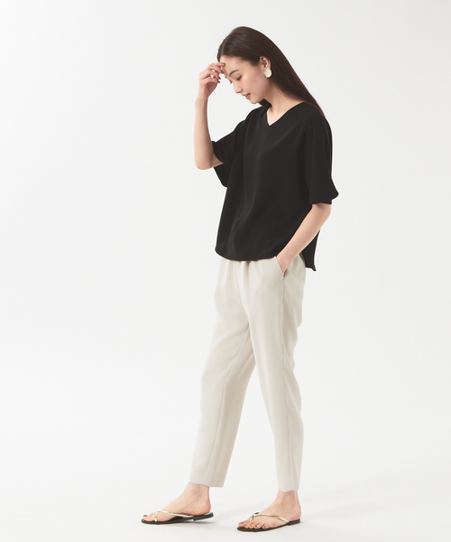 qualite（カリテ）の「【セットアップ対応】ダブルクロス2WAYブラウス（シャツ/ブラウス・レディース・グレイッシュベージュ/ブラック/オフホワイト・36/38）」の8枚目の写真