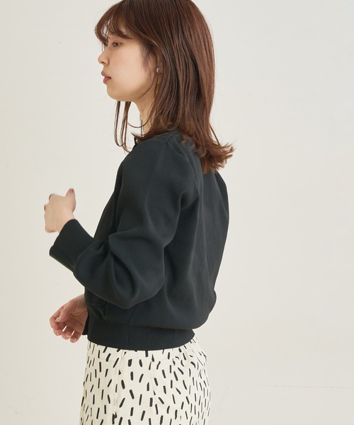 natural couture（ナチュラルクチュール）の「WEB限定/旬顔コーデが決まるプチプラリングドット釦おしゃれカーディガン（カーディガン/ボレロ・レディース・ピンク/ラベンダー/イエロー/グリーン/オフホワイト/ブラック・FREE）」の12枚目の写真