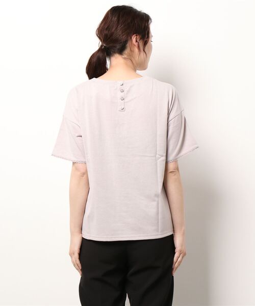axes femme(アクシーズファム)の「ラメ刺繍ロゴTシャツ(Tシャツ/カットソー・レディース・キナリ/チャコール/グレイッシュベージュ/ブルー・FREE)」の6枚目の写真