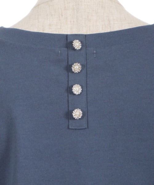 axes femme(アクシーズファム)の「ラメ刺繍ロゴTシャツ(Tシャツ/カットソー・レディース・キナリ/チャコール/グレイッシュベージュ/ブルー・FREE)」の12枚目の写真