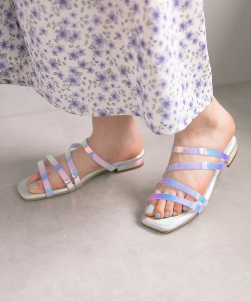 OLIVE des OLIVE（オリーブデオリーブ）の「PVCチューブサンダル（サンダル・レディース・オフホワイト/マルチ・SMALL/MEDIUM/LARGE）」の4枚目の写真