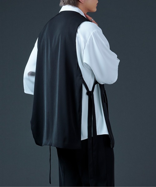 Ellno Loset（エルノロゼット）の「ポリトロノーカラージレ/セットアップ対応（ベスト・メンズ・ブラック/ライトグリーン・MEDIUM/LARGE）」の6枚目の写真