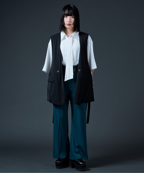 Ellno Loset（エルノロゼット）の「ポリトロノーカラージレ/セットアップ対応（ベスト・メンズ・ブラック/ライトグリーン・MEDIUM/LARGE）」の10枚目の写真