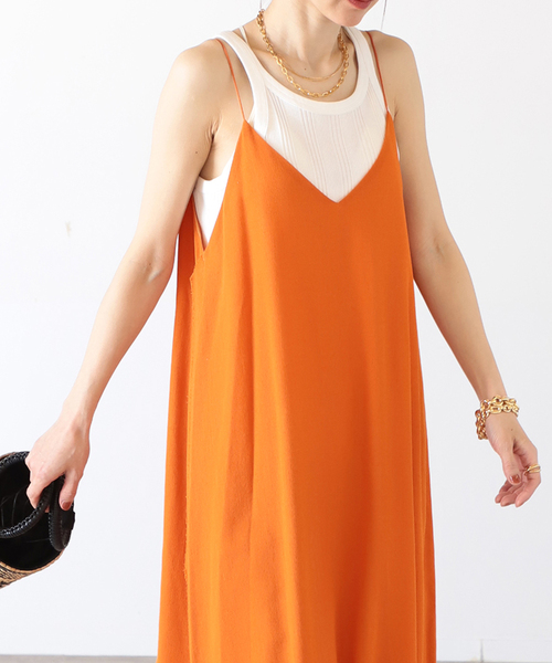 VERMEIL par iena（ヴェルメイユパーイエナ）の「【ESLOW/エスロー】AMERICAN SLEEVE タンクトップ◆（タンクトップ・レディース・ブラック/グリーン・FREE）」の6枚目の写真