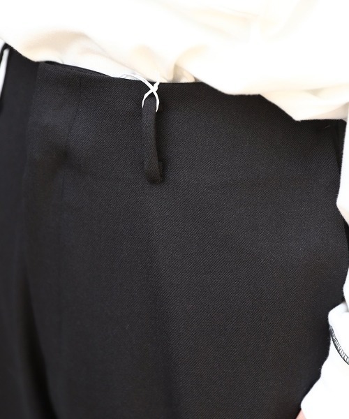 marka（マーカ）の「marka / マーカ：STITCHLESS TROUSERS - 2/48 wool soft serge -：M22C-07PT02C[COR]（スラックス・メンズ・ネイビー/チャコールグレー・3/2/1）」の10枚目の写真