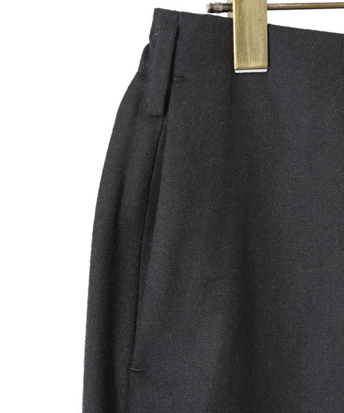 marka（マーカ）の「marka / マーカ：STITCHLESS TROUSERS - 2/48 wool soft serge -：M22C-07PT02C[COR]（スラックス・メンズ・ネイビー/チャコールグレー・3/2/1）」の21枚目の写真