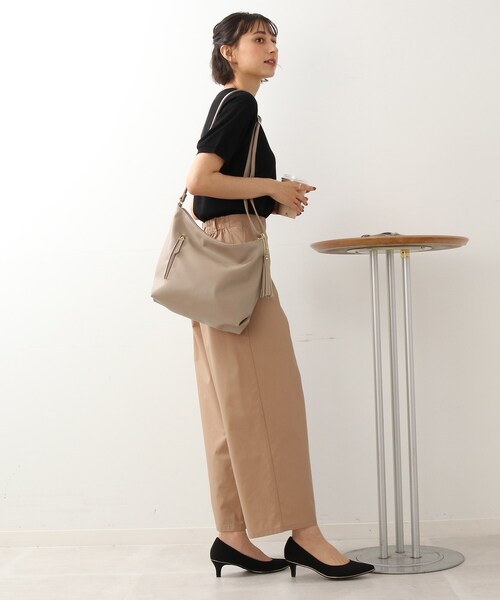 SHOO・LA・RUE（シューラルー）の「◆ダブルフェイスショルダーバッグ（ショルダーバッグ・レディース・アイボリー/グレー/ブラック/ダークブラウン/レッド系1/サックスブルー・00）」の20枚目の写真