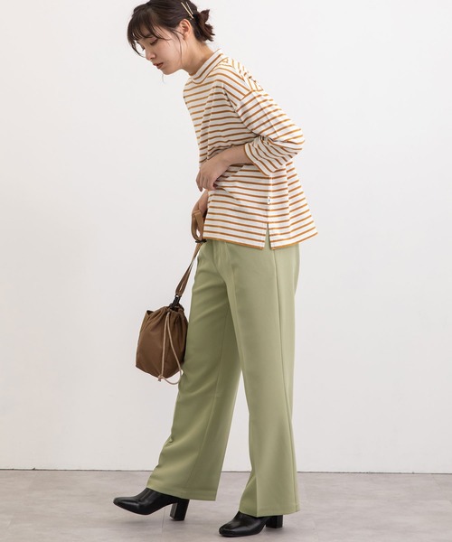 POU DOU DOU(プードゥドゥ)の「クラシックパターンボトルネックTee(Tシャツ/カットソー・レディース・キナリ/ブラック/オレンジ/グリーン・3)」の5枚目の写真