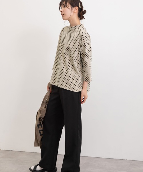 POU DOU DOU(プードゥドゥ)の「クラシックパターンボトルネックTee(Tシャツ/カットソー・レディース・キナリ/ブラック/オレンジ/グリーン・3)」の8枚目の写真