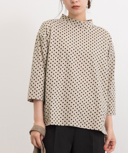 POU DOU DOU(プードゥドゥ)の「クラシックパターンボトルネックTee(Tシャツ/カットソー・レディース・キナリ/ブラック/オレンジ/グリーン・3)」の22枚目の写真