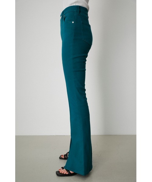 AZUL by moussy(アズールバイマウジー)の「CENTER SLIT COLOR FLARE PT/センタースリットカラーフレアーパンツ(その他パンツ・レディース・ダークブルー/マジェンタ/ブラック・MEDIUM/SMALL)」の17枚目の写真