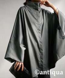 モード感高まる！オーバーサイズポンチョ