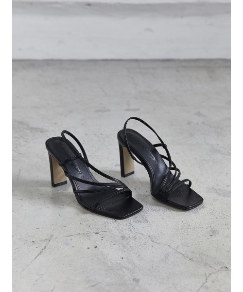 amel(エイメル)の「narrow strap flat heel sandal(サンダル・レディース・ブラック・23.5cm/23.0cm/25.0cm/24.5cm/24.0cm)」の13枚目の写真