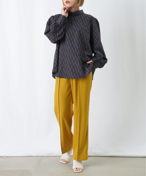 LUCA/LADY LUCK LUCA（ルカ/レディラックルカ）の「【美脚効果】LC/LLL センターシームパンツ / センタープレスカラースラックス（スラックス・レディース・ブラック/パープル/マスタード・36(S)/38(M)）」の21枚目の写真