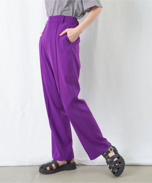 LUCA/LADY LUCK LUCA（ルカ/レディラックルカ）の「【美脚効果】LC/LLL センターシームパンツ / センタープレスカラースラックス（スラックス・レディース・ブラック/パープル/マスタード・36(S)/38(M)）」の9枚目の写真