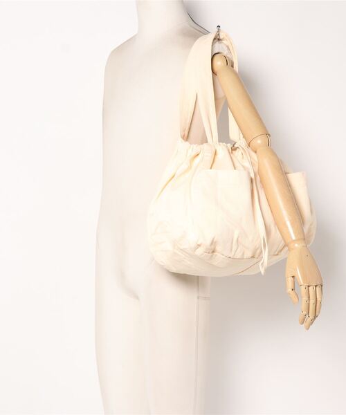 Fun & Daily（ファンアンドデイリー）の「F&D : ギャザートートバッグ（トートバッグ・レディース・ホワイト/ブラック・FREE）」の6枚目の写真