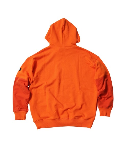 IPD（アイピーディー）の「【IPD】OG ELBOW PATCH HOODIE（スウェット・メンズ・オレンジ/ヘザーグレー/ブラック・MEDIUM/LARGE/X-LARGE）」の6枚目の写真