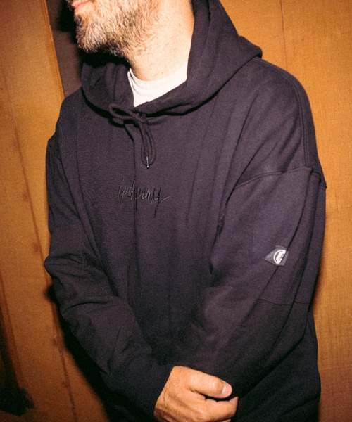 IPD（アイピーディー）の「【IPD】OG ELBOW PATCH HOODIE（スウェット・メンズ・オレンジ/ヘザーグレー/ブラック・MEDIUM/LARGE/X-LARGE）」の9枚目の写真