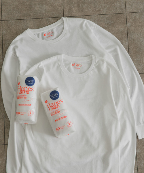 HANES（ヘインズ）の「『別注』Hanes×DOORS　2P Japan Fit LONG-SLEEVE T-SHIRTS（Tシャツ/カットソー・メンズ・ホワイト・MEDIUM/LARGE/X-LARGE）」の4枚目の写真
