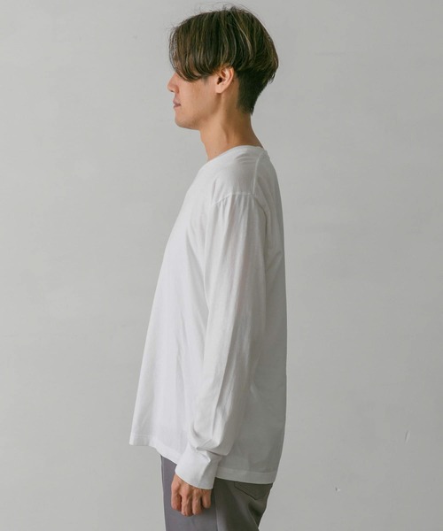 HANES（ヘインズ）の「『別注』Hanes×DOORS　2P Japan Fit LONG-SLEEVE T-SHIRTS（Tシャツ/カットソー・メンズ・ホワイト・MEDIUM/LARGE/X-LARGE）」の13枚目の写真