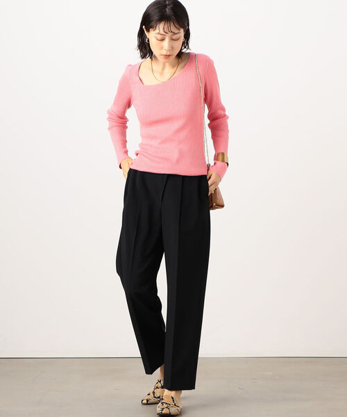 Rie Miller(リエミラー)の「《手洗い可能》ルナセルワイドリブアシメトリーネックプルオーバーニット(ニット/セーター・レディース・チャコールグレー/ピンク/グリーン/キナリ・38)」の8枚目の写真