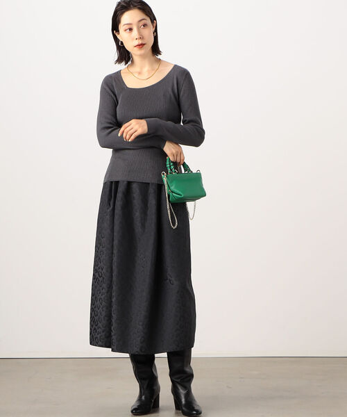 Rie Miller(リエミラー)の「《手洗い可能》ルナセルワイドリブアシメトリーネックプルオーバーニット(ニット/セーター・レディース・チャコールグレー/ピンク/グリーン/キナリ・38)」の10枚目の写真