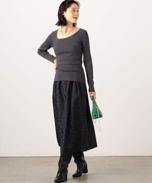 Rie Miller(リエミラー)の「《手洗い可能》ルナセルワイドリブアシメトリーネックプルオーバーニット(ニット/セーター・レディース・チャコールグレー/ピンク/グリーン/キナリ・38)」の11枚目の写真