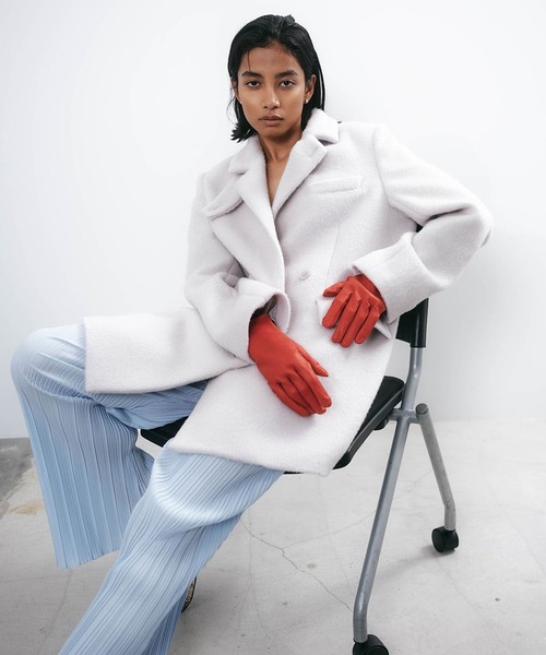 新品♡ダイアグラム 現行 ブークレーウールジャケット ブルゾン 白♡SALE中 STUNNING LURE（スタニングルアー）の「シャギーダブルブレスト