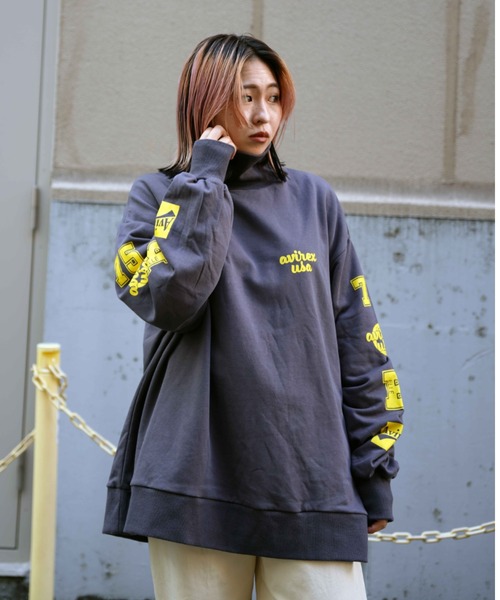 AVIREX（アヴィレックス）の「≪WEB&DEPOT限定≫SWEAT SLEEVE PRINT PULLOVER/ スウェットスリーブプリントプルオーバー（スウェット・レディース・ホワイト/チャコールグレー・FREE）」の16枚目の写真