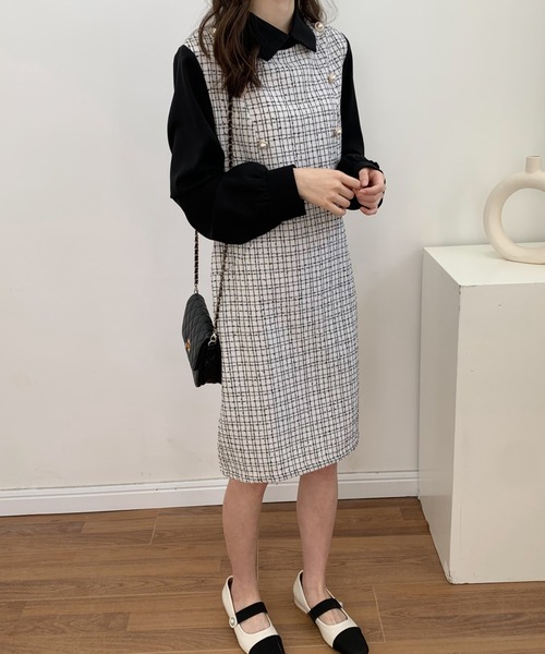 ABITOKYO(アビトーキョー)の「パールボタン異素材ドッキングミモレ丈ツイードワンピース(ワンピース・レディース・ブラック/ホワイト・FREE)」の9枚目の写真