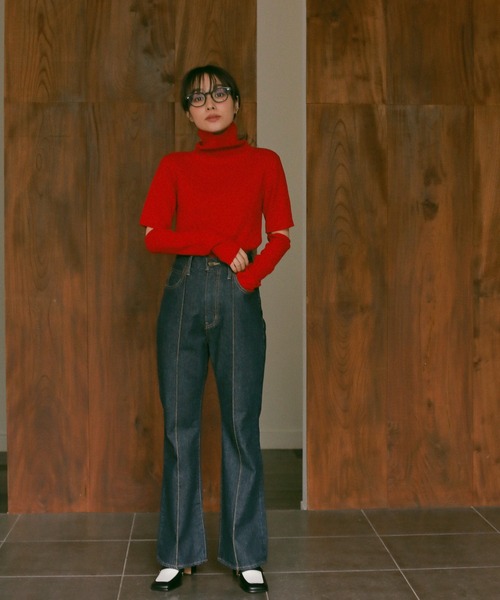 N WITH.(エヌウィズ)の「ベーシックタートルニット(ニット/セーター・レディース・レッド/グレー/ベージュ・FREE)」の6枚目の写真