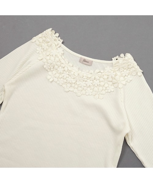 flower（フラワー）の「ブルーミングトップ（Tシャツ/カットソー・レディース・ベージュ/ホワイト・FREE）」の9枚目の写真