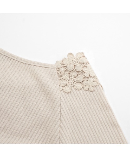 flower（フラワー）の「ブルーミングトップ（Tシャツ/カットソー・レディース・ベージュ/ホワイト・FREE）」の18枚目の写真