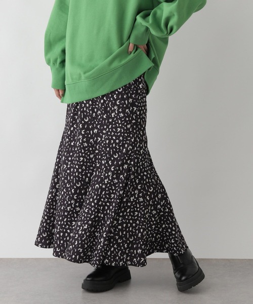 LOWRYS FARM（ローリーズファーム）の「キリカエガラフレアスカート　174392（スカート・レディース・アイボリー/ブラウン/ブラック・FREE）」の3枚目の写真