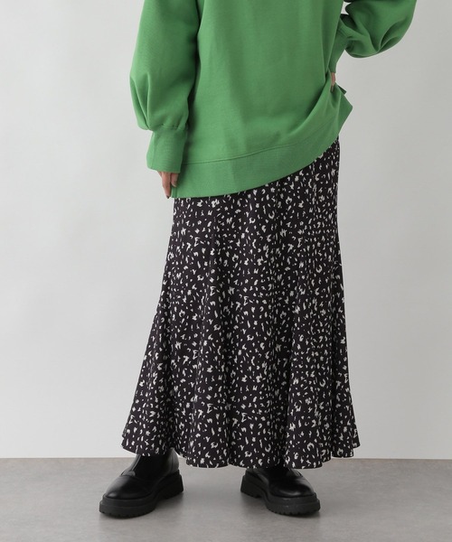 LOWRYS FARM（ローリーズファーム）の「キリカエガラフレアスカート　174392（スカート・レディース・アイボリー/ブラウン/ブラック・FREE）」の11枚目の写真