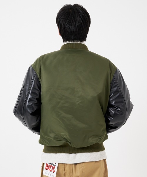 CORISCO(コリスコ)の「ナイロンツイル薄中綿袖切替オーバーサイズMA-1(M1)(MA-1・メンズ・ブラック/オリーブ・MEDIUM/X-LARGE/LARGE)」の11枚目の写真