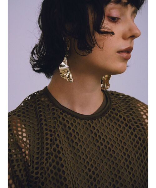 UN3D.(アンスリード)の「HALF PLEATS PLATE EARRING / ハーフプリーツプレートイヤリング(イヤリング・レディース・ゴールド/シルバー・FREE)」の10枚目の写真