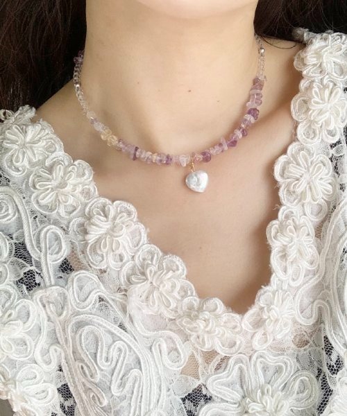 Casselini（キャセリーニ）の「Casselini(キャセリーニ)さざれチョーカー（ネックレス・レディース・ブラック/ブラウン/パープル/クリア・FREE）」の11枚目の写真